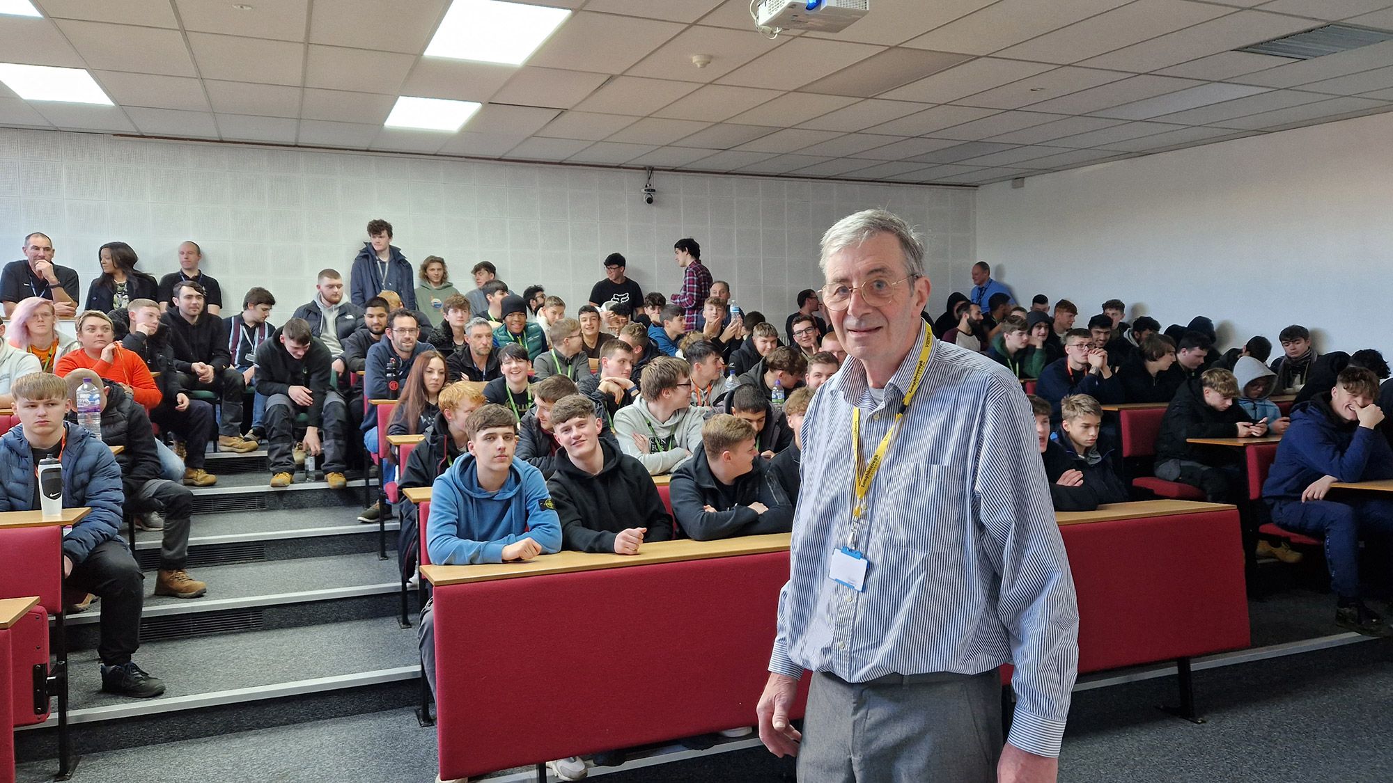 Veteran Inventor David Ackroyd Gives Insight into Engineering and Speed to College Learners